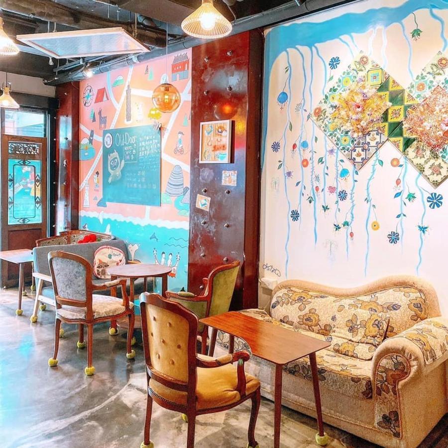 Old Door Hostel & Bar Taipeh Exterior foto